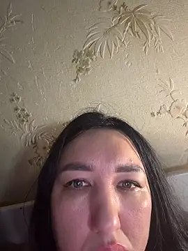 Naughtbaby_2025 webcam
