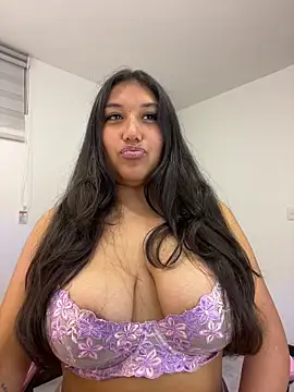 SharaRous webcam