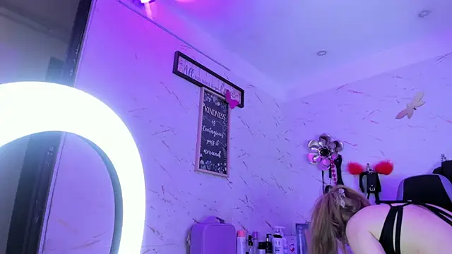 Natasha-Adams webcam