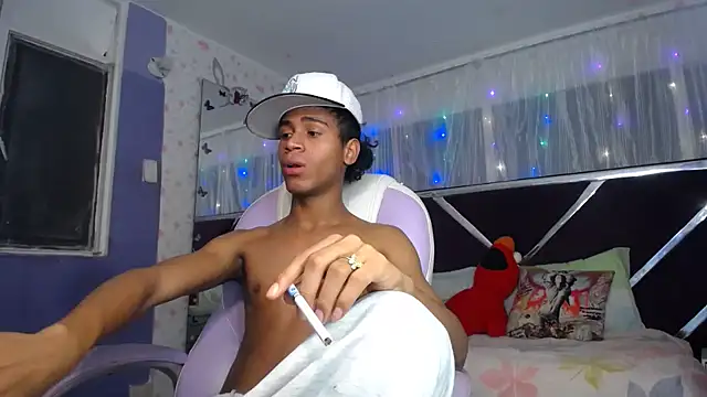 Santy_bigcock_01 webcam