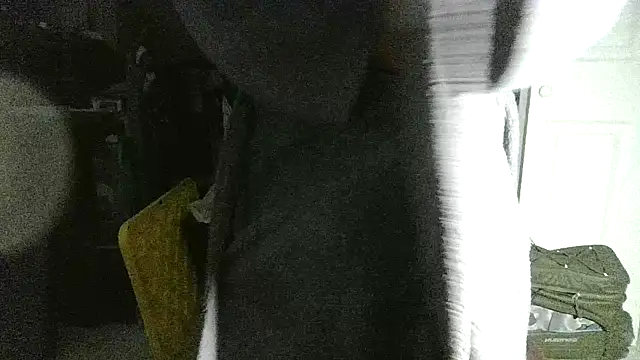 ShadowLove85 webcam