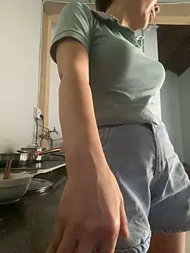 Ivy_Trix2 webcam