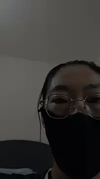 mila-baby-99 webcam