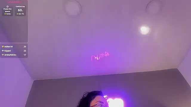 isaxcurves webcam