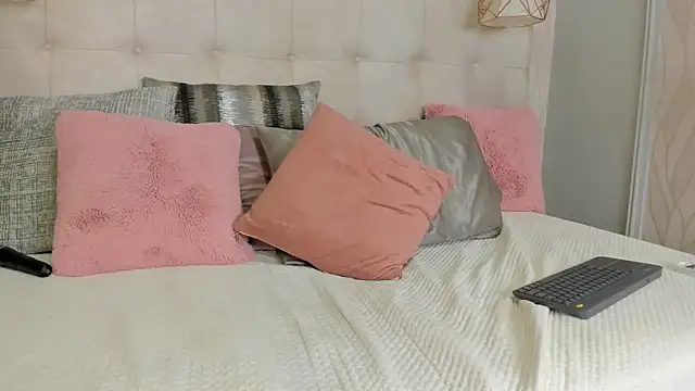 CHRISTY_BAKER webcam