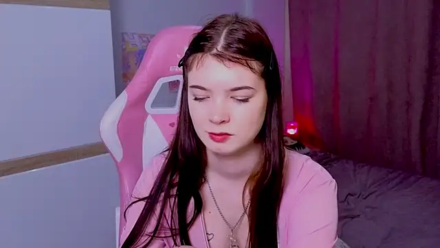 melissamay__ - MelissaMay__'s free webcam - UK Sex Cams
