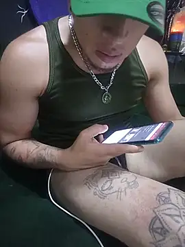 Valentino_dominusSexx webcam