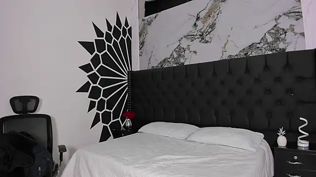 AmaraGrey_ webcam