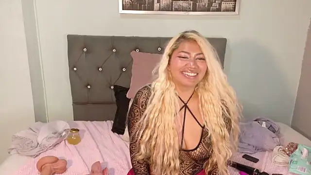 IvonnyBon_gh webcam