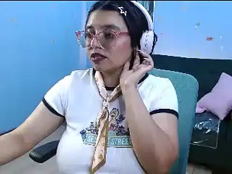 X_CHERRY_XX webcam