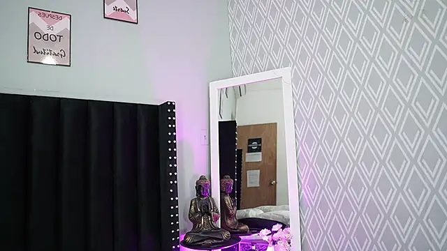 hotlatinateacher webcam