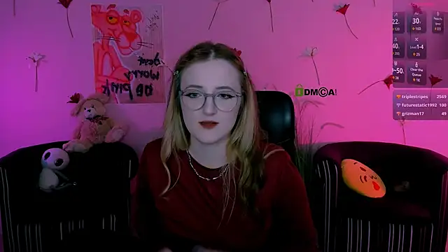 luna_berryy webcam