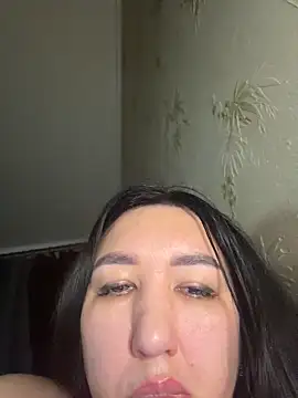 Naughtbaby_2025 webcam