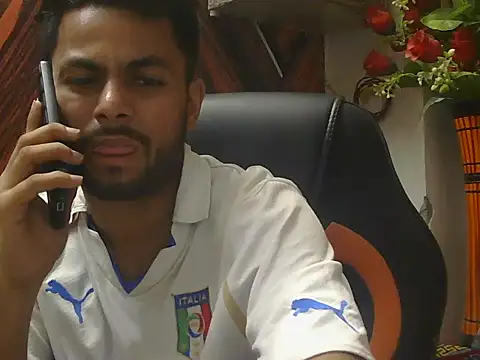 Stubborndesiboy webcam