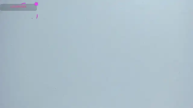 MissCurvyTop webcam
