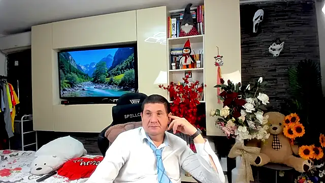 SpartacusDaddy48 webcam