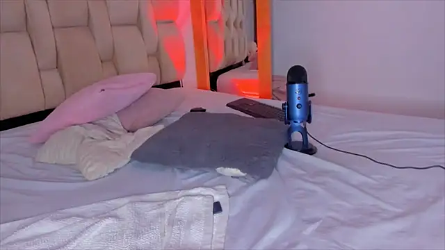 kayla-ada0 webcam