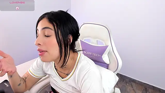 emmi_11 webcam