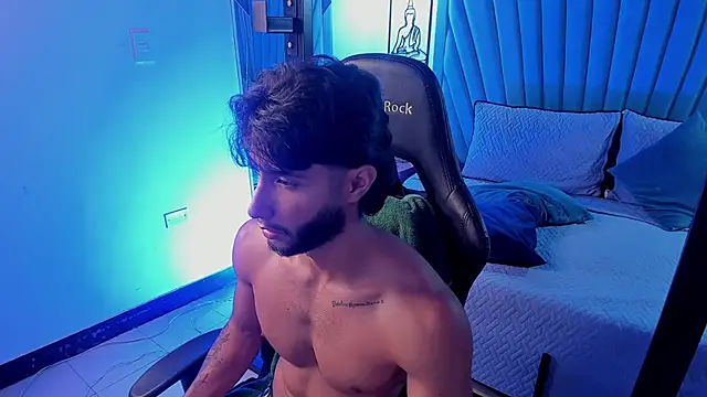 Emmet_CollinsJS webcam