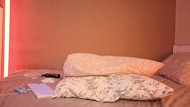 Sellina_moon webcam