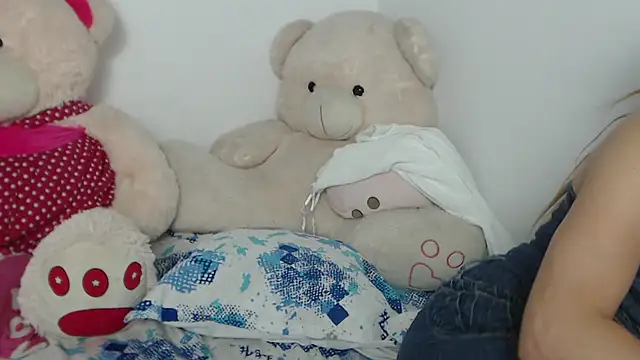 Natalia_Dahlia webcam
