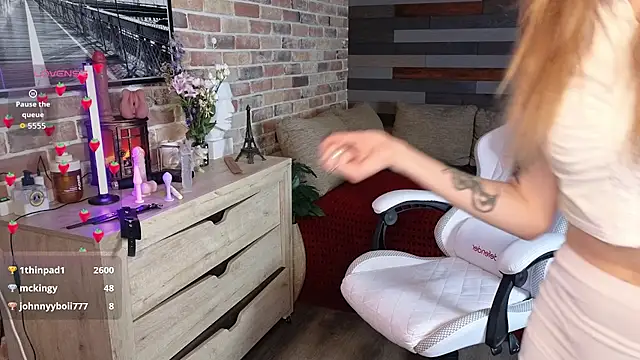eva_swetty webcam