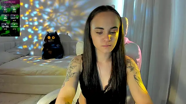 Black_Dollarss webcam