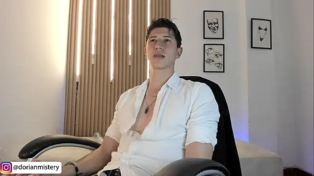 Dorianmistery2322_ webcam