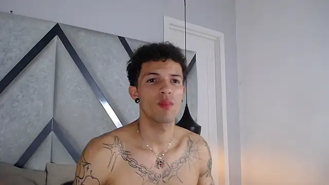 EnzoHunters webcam