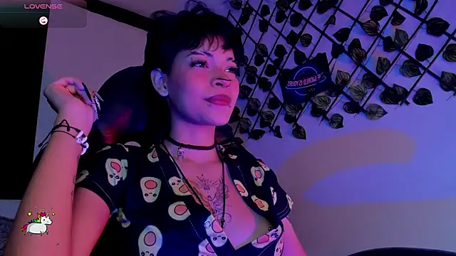 Anny_Kiitty webcam