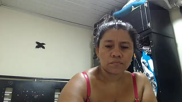 adrixxx38 webcam