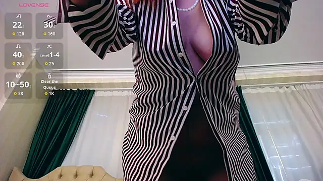 GiselleFox webcam