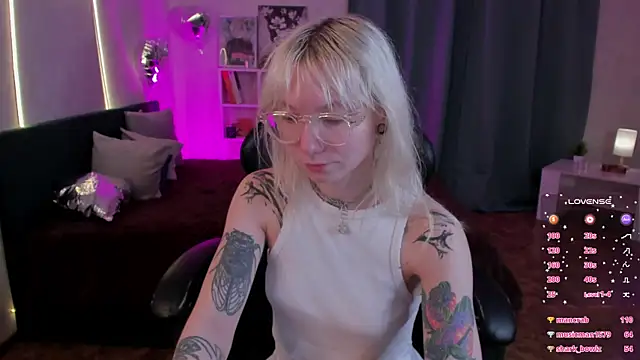 tattoo_art_baby webcam
