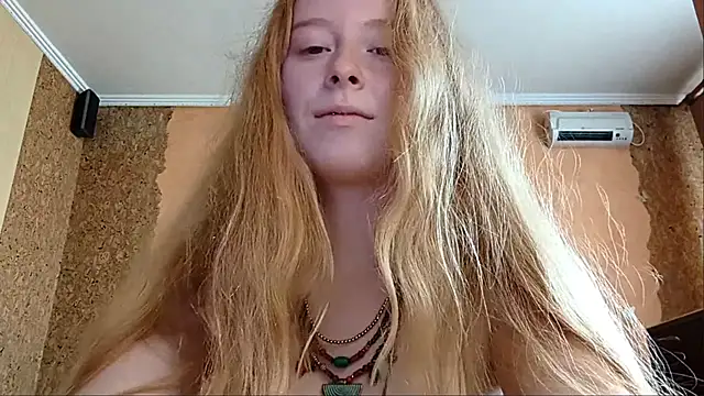 KateVibe_01 webcam
