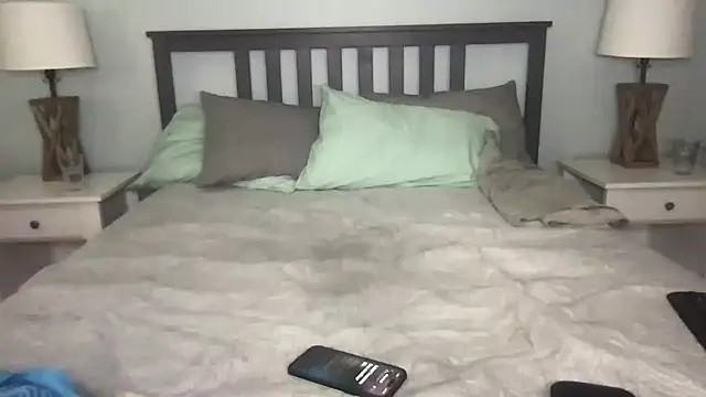 TiffaneyLove webcam