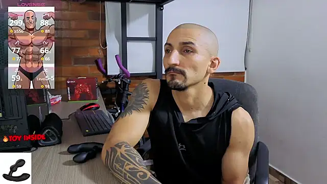 Marck_Muscle webcam