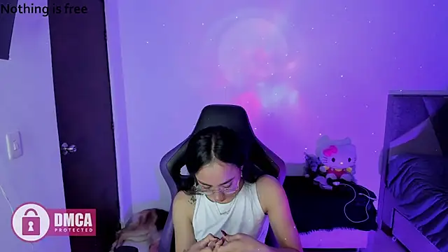 Alana_Pherson webcam