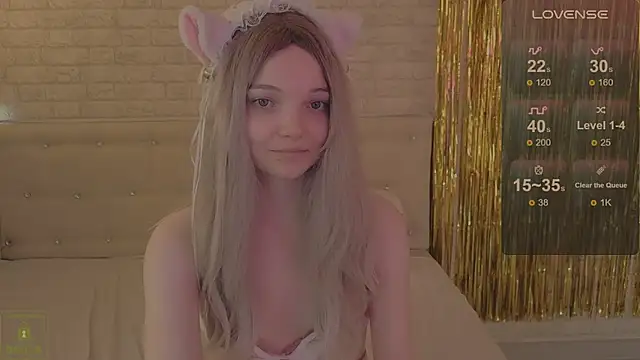 AnimeAlica18 webcam