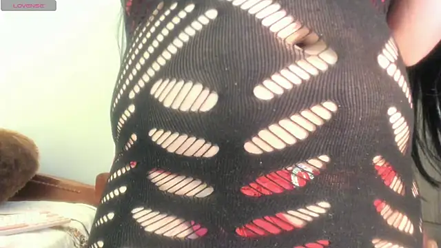 cami_hot_tits webcam