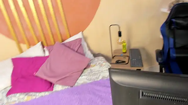 Valerius_Angel webcam