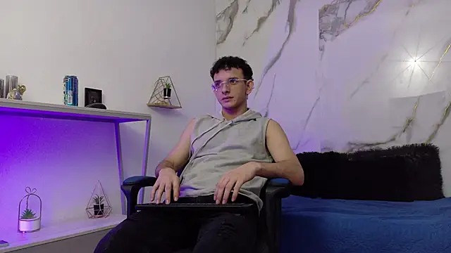 keen_black_ webcam