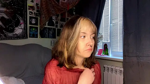 YourFavoriteAltgirl webcam