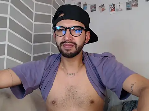 thomass1018 webcam