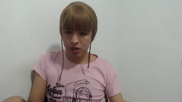 estefania224 webcam