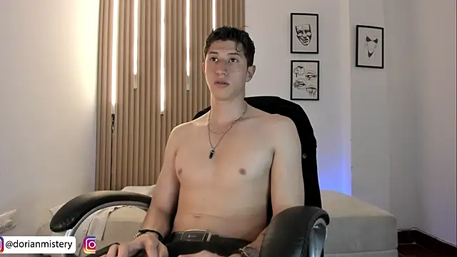 Dorianmistery2322_ webcam