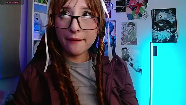 CelesteAyase webcam