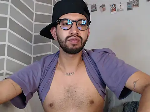 thomass1018 webcam