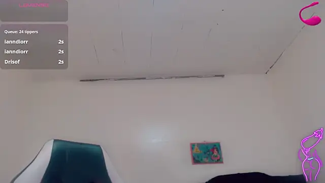 Oriana_braom webcam