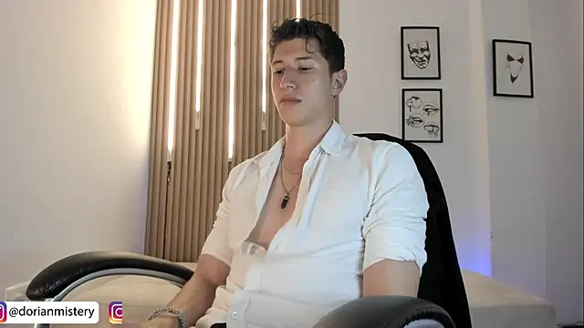 Dorianmistery2322_ webcam
