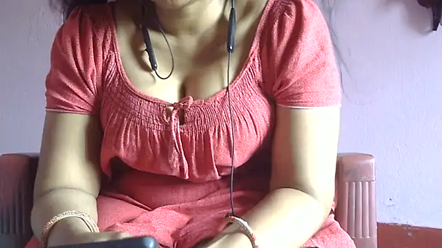 Pooja-suman webcam